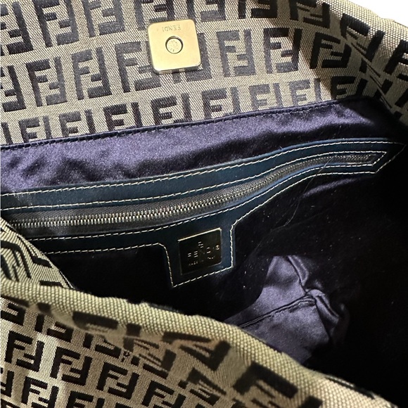 Fendi Zucchino mini tote in navy - Picture 6 of 7